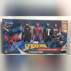 Marvel Titan Hero Series W/Blast Gear 3‎ Pack: Venom, Spider Man, & Miles…